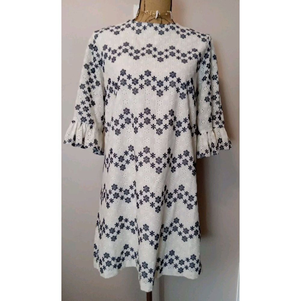 vineyard vines Women White Blue Eyelet 3/4 Ruffled Sleeve Lined Dress Size S